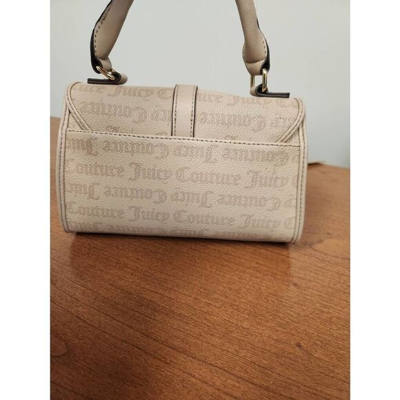 Juicy Couture Sandstone Crossbody Purse with detachable coin purse - Picture 7 of 12